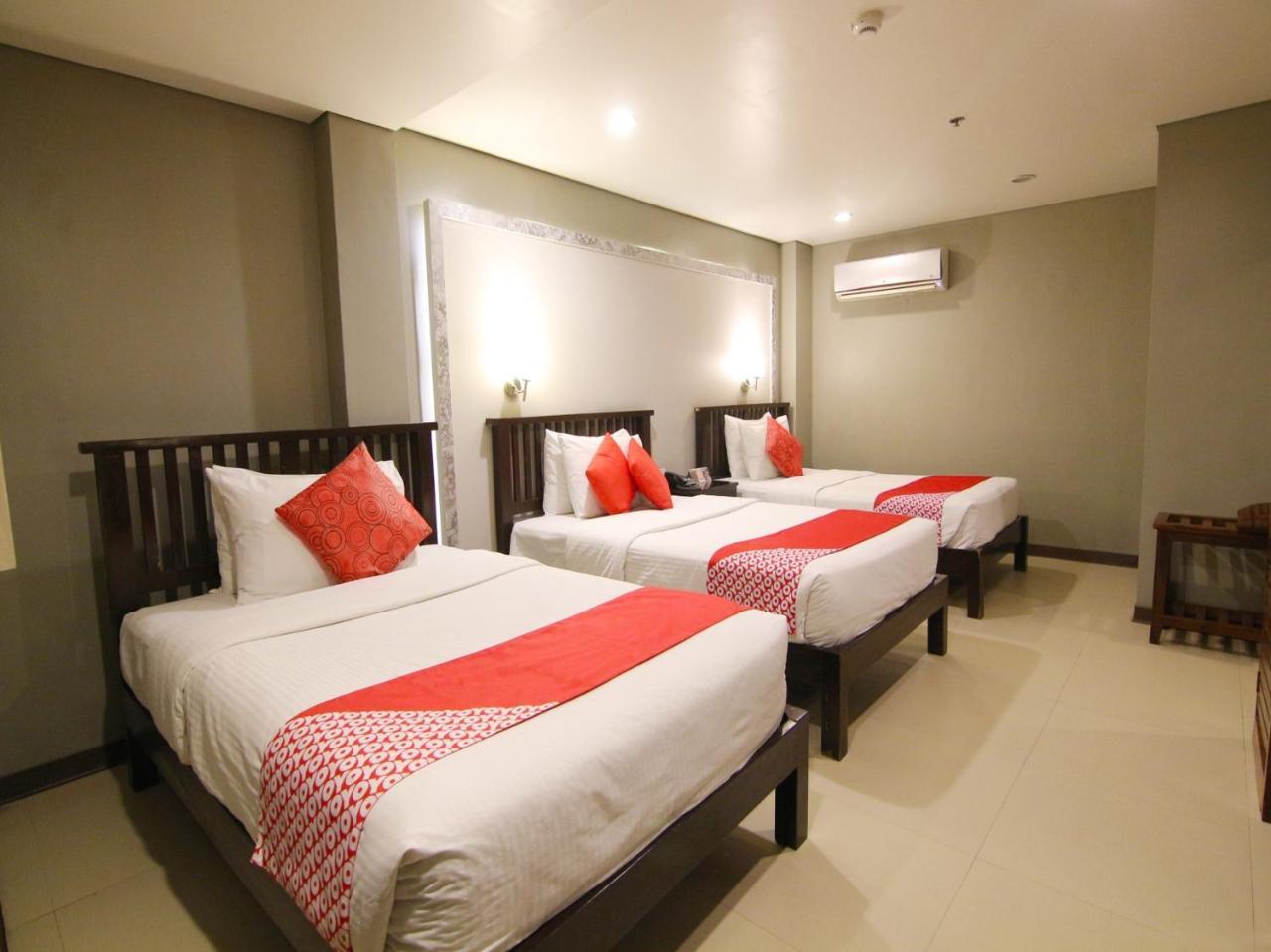 Oyo 103 Artina Suites Hotel Makati City Exteriér fotografie