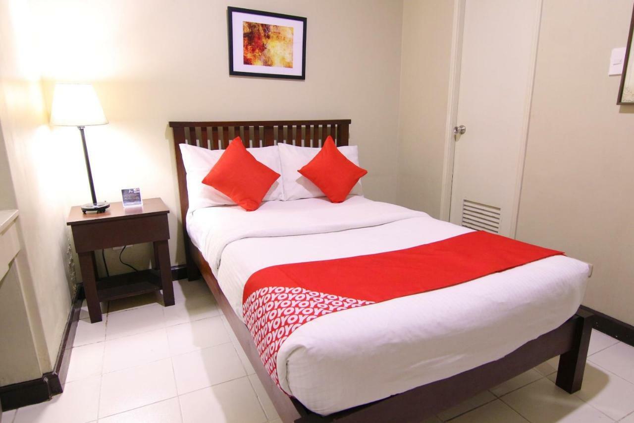 Oyo 103 Artina Suites Hotel Makati City Exteriér fotografie