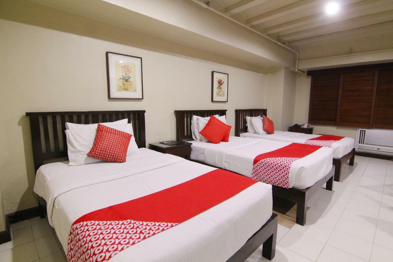 Oyo 103 Artina Suites Hotel Makati City Exteriér fotografie